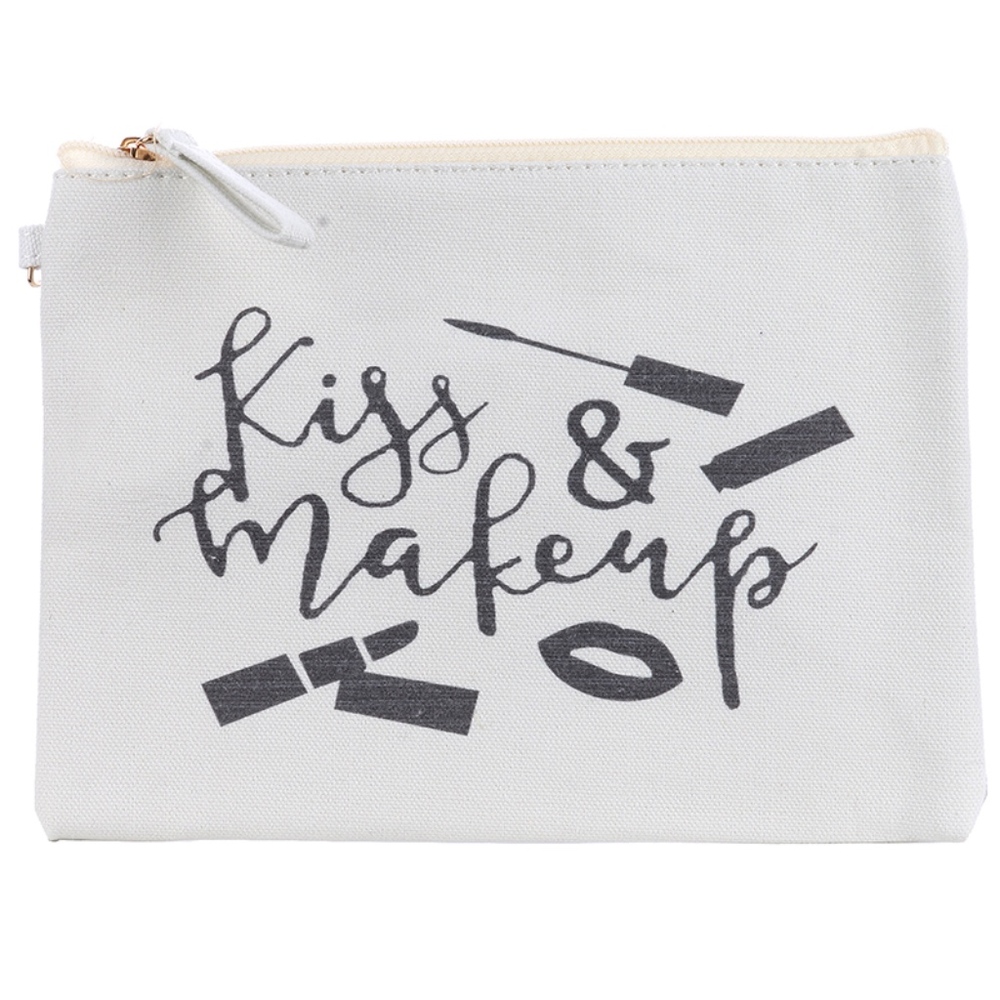 Message Print Kiss & Makeup Bag Accessory